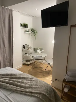 LE Refuge