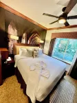 Ski In/Out Harry Potter Villa w/Ski Run Views & Private Steam Shower!