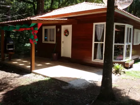 # Noble cream chalet in the corner of the lawn mountain Отели рядом с достопримечательностью «Rua Coberta»