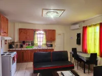 Stewart Guest Apt -Trincity, Airport, Full Apt - 2-Sterne