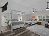 Ouachita National Forest & Kiamichi River Retreat w/ POOL Hotels in Le Flore County