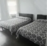 (F2) 2bdrm Syracuse University living, near Destiny.
