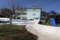 Residence Beni 4 with large heated pool