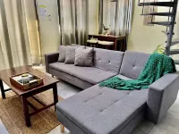 Apartment with sea view w / attic, central location, Negril