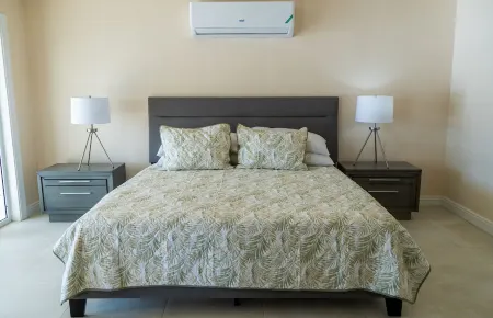 "Smallah" Peaceful waterfront villa with plunge pool