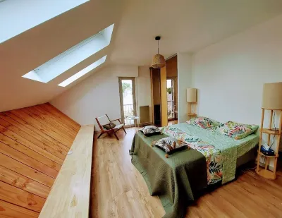 Sainte-Marine, sunny house by the sea