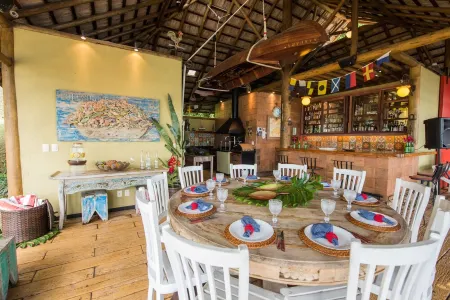 East end. Spectacular seafront house with 7 bedrooms, private beach.