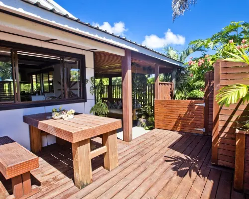 Nevaeh Holiday Home + Pool + Unlimited Internet Hotels in Avarua