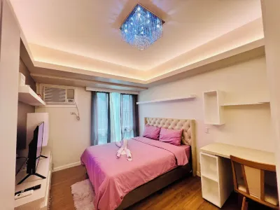 Modern deluxe studio unit  Abreeza Place, with WiFi/Netflix in Davao City Các khách sạn ở 
