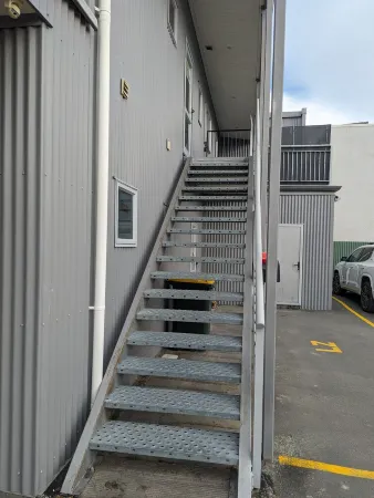 Mountain Views on Main Street Отели в г. Метвен