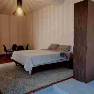 Executive Studio - 15 Min. from US Consulate | Flexible Check-IN Rooms