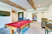 New/Modern Rustic/Mins. to Blue Ridge/Spacious/Hot Tub