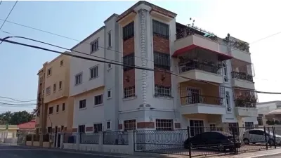 Beautiful apartment in La Vega, overlooking the mountains. Hotel a 