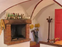 ANCIENT COURT DWELLING MEME'S CIN EN017169C1ZJZHTBAK