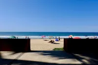 Villa Sophie 3BR/3BA, Beach Front Terrace, Heated Pool, Parking.