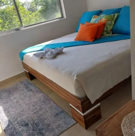 Beachfront Paradise Condo, Great Location, Bejuco