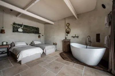 Luxurious Barn Close to Amsterdam Hoteles en 