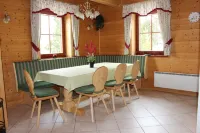 Exclusive vacation home in the Nockberge with a sauna and fireplace Hotels in Reichenau