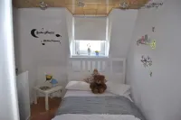Fully furnished holiday home for up to 6 people - Homestays