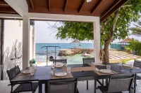 8 Bedroom Luxury Villa - Absolute Seaside Property