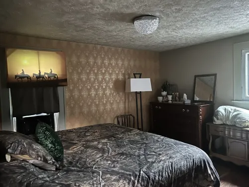 Cuyahoga River 2nd floor unit