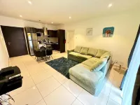 Deluxe 1 Bedroom Apartment - Embassy Gardens Hotels in Cantonments