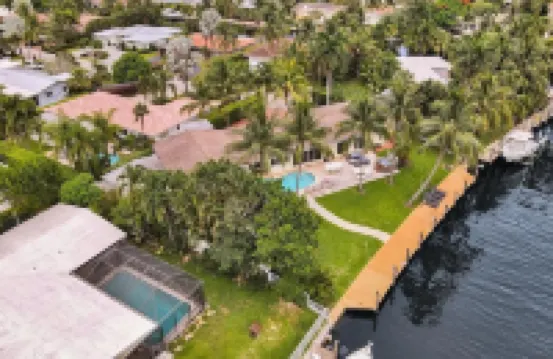 Waterfront 6BR Heated Pool Jacuzzi Close To Beach