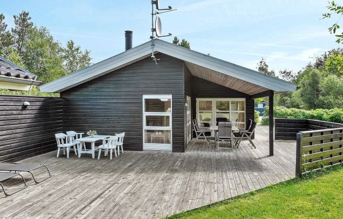 4 Star Holiday Home in Ålbæk