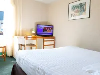 Les Bains de Mer Riviera Bretonne Hotels in Benodet