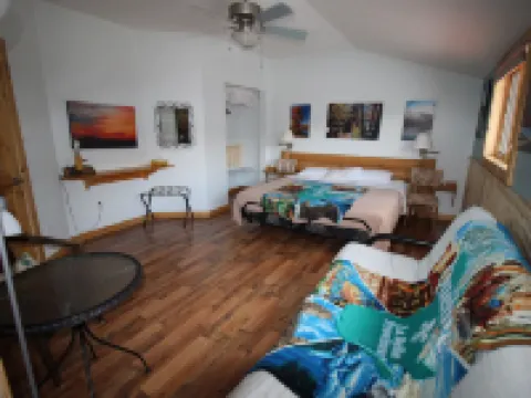 York Creek Bed & Breakfast Hotels in Crowsnest Pass