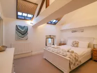Barley Mews - Boutique