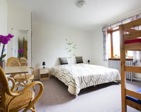 Pension Elmehøj Hotels in Stege