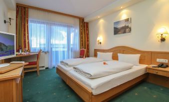 Hotel Tiroler Adler Bed & Breakfast