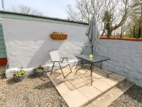 Ffynnon Tom Hotels in Brawdy