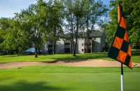 Gull Lake View Golf Resort