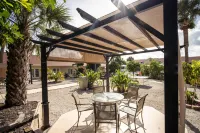Island Sun Inn & Suites - Venice, Florida Historic Downtown & Beach Getaway Hotel di Venesia