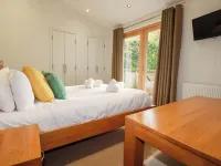 6 Streamside Hotels in Lanreath