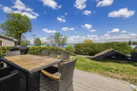 Beautiful Torch Lake House With Beach Access 2 Bedroom Home - 4-Star