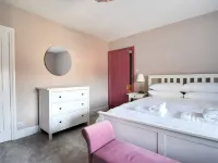 7 Seafield Road Hotels in Seaton