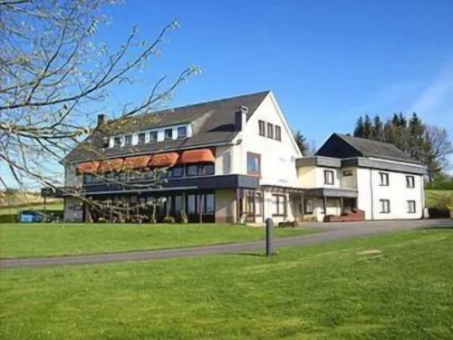 Hôtel Restaurant N 4 Hotels in Martelange