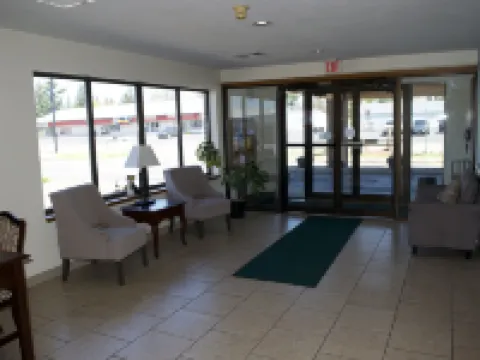 阿梅里福套房酒店 肖諾縣酒店