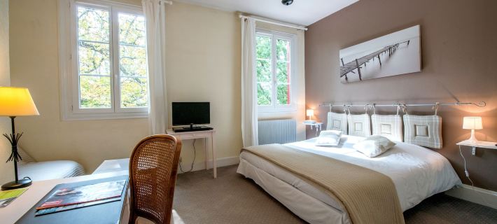 Logis Hotels - Au Colombier du Touron Hotels in Lot-et-Garonne