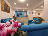 Hotel Luz Garden - 2-Star