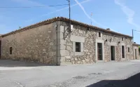 Casa Rural la Centenaria de Alaraz Hotels in Tierra de Penaranda