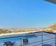 Condo LI by Trvl2HM - Mountain view