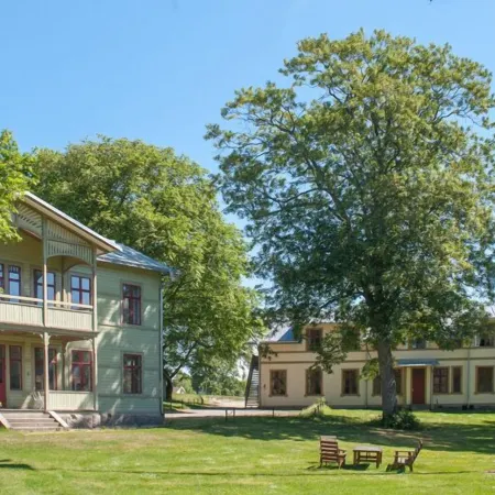 Ronneby Brunnspark Vandrarhem Och B&B