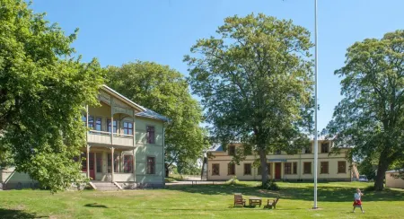 Ronneby Brunnspark Vandrarhem Och B&B