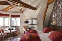 Logis Hôtel le Saint Georges Hôtels à : Vendôme
