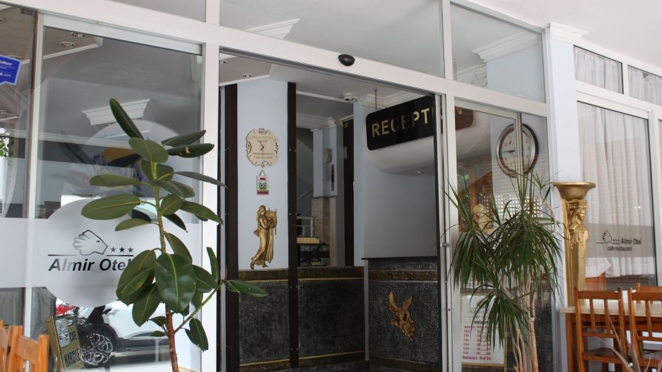 Almir Hotel