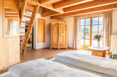 Nattererboden Hotels near Schöne Aussicht